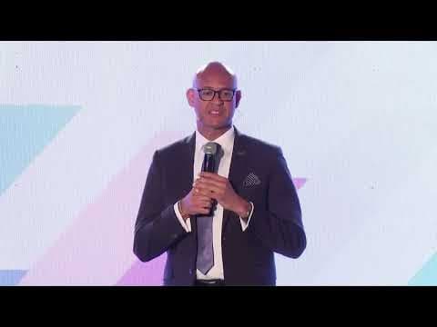 Françoise Lombard, Proparco and Jeremy Awori, Ecobank Group on the Main Stage Inspire.