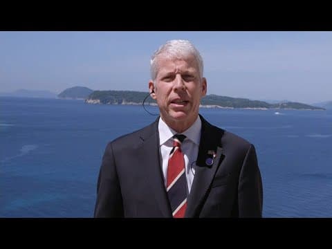 US Not Considering an Energy Export Ban, Secretary Wright Says