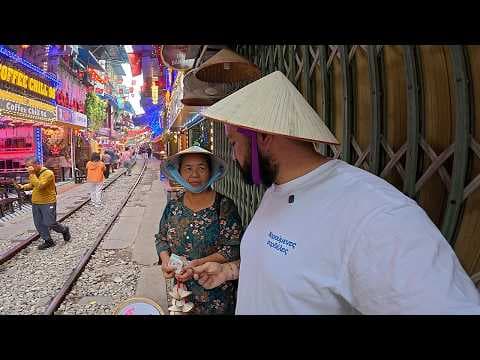 Lost on the Streets of Hanoi, Vietnam 🇻🇳
