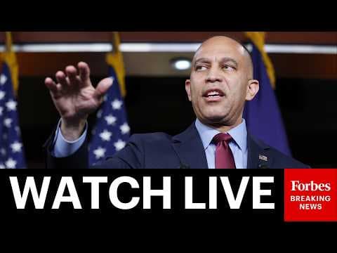 LIVE: Hakeem Jeffries Holds Press Conference After U.S. Seizes Iran-Linked Vessel