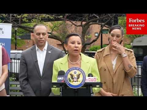 Hakeem Jeffries And Nydia Velázquez Hold Briefing On Project To Restore Brooklyn Broadway Corridor
