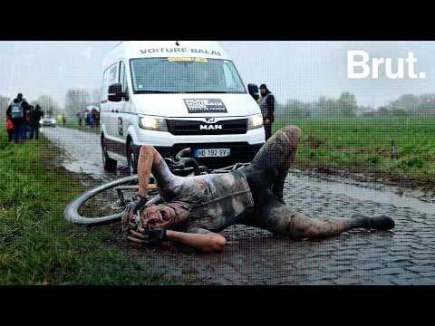 Dans la voiture balai du Paris Roubaix
