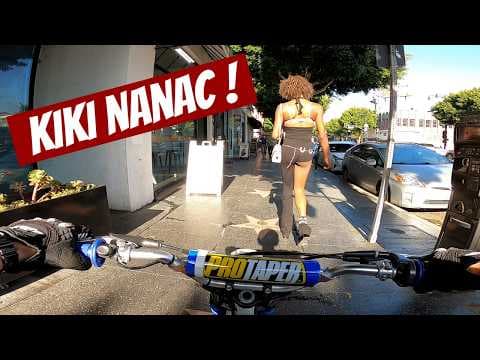 Kiki Nanac les fesses à l'air sur Hollywood