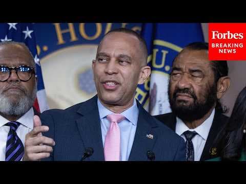 'The Nerve Of These Right-Wing Extremists On The Supreme Court': Jeffries Slams VRA Ruling
