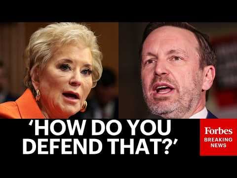 'That Is Unacceptable': Chris Murphy Assails Linda McMahon For Cuts To Office Of Civil Rights