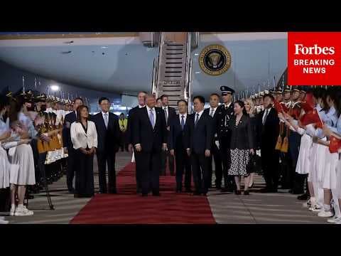 BREAKING NEWS: President Trump Lands In Beijing, China, Where Arrival Ceremony Is Held For Him