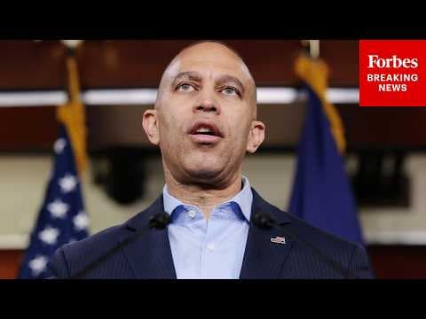 WATCH: Hakeem Jeffries Takes Reporters' Questions After Dems Win Virginia Redistricting Referendum
