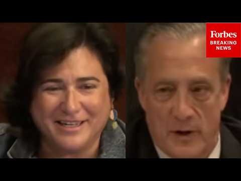 'What Timeline Does USPS Follow?': Randall Asks USPS Official About Repairs To Post Offices