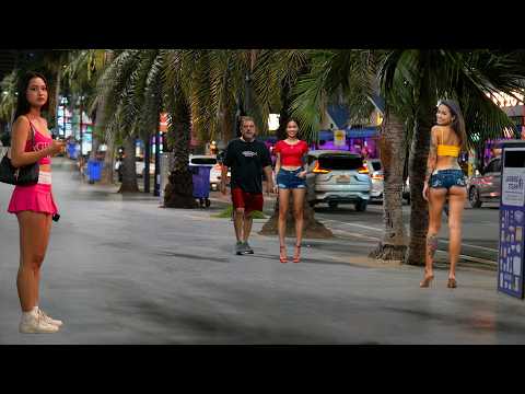 Dream Vacation in Thailand ๐ธ Life on Pattaya Beach Road