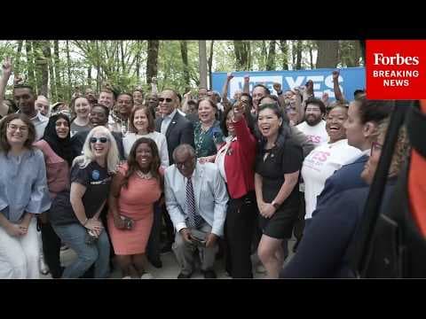 FULL SPEECH: House Minority Leader Hakeem Jeffries Speaks At Vote YES Rally In Richmond, VA